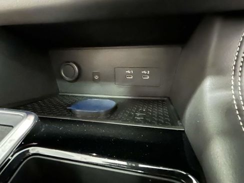 New 2026 Nissan Pathfinder Platinum image 19