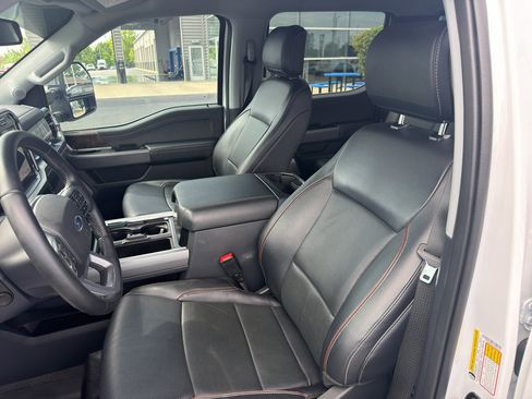 Used 2023 Ford F350 Lariat w/ Lariat Ultimate Package AWD/4WD image 11