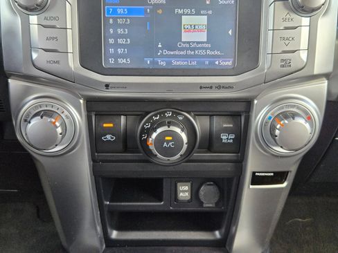 Used 2019 Toyota 4Runner SR5 AWD/4WD image 18