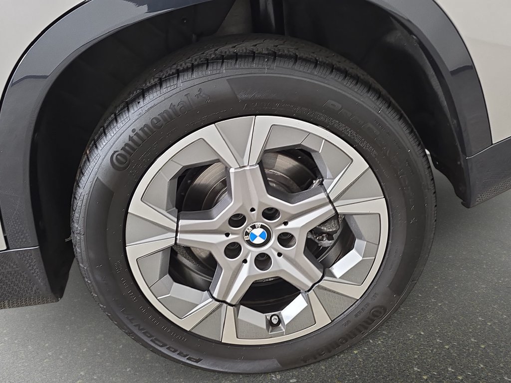 Used 2024 BMW X1 xDrive28i w/ Premium Package AWD/4WD image 37