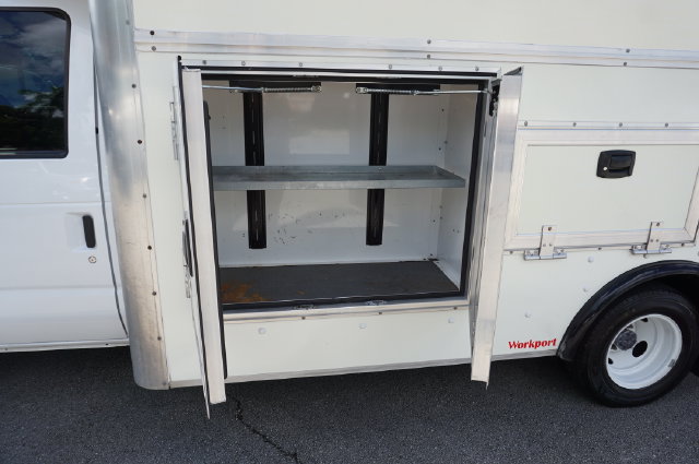 Used 2024 Ford E-350 and Econoline 350 Super Duty w/ Power Windows & Locks Group RWD image 14