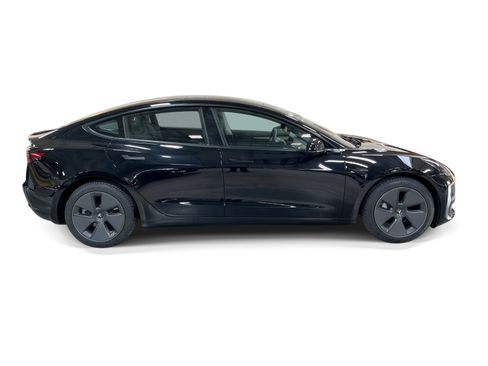 Certified 2023 Tesla Model 3 Standard Range RWD image 7