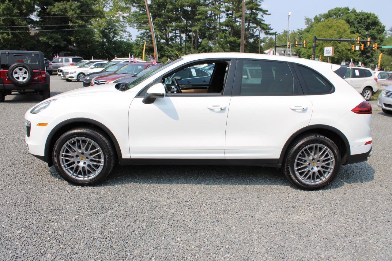 Used 2018 Porsche Cayenne Platinum Edition AWD/4WD image 10