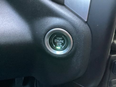 Used 2019 GMC Sierra 1500 SLT AWD/4WD image 59