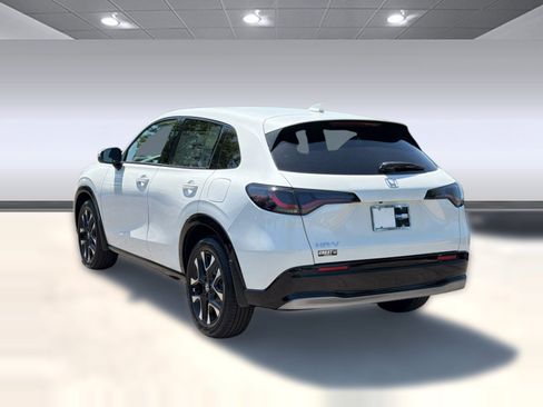 New 2026 Honda HR-V EX-L image 3