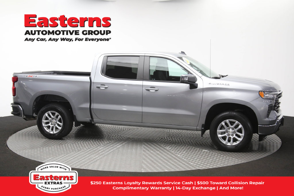 Used 2024 Chevrolet Silverado 1500 LT AWD/4WD image 50