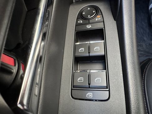 Used 2024 MAZDA CX-90 3.3 Turbo S w/ Premium Package image 27