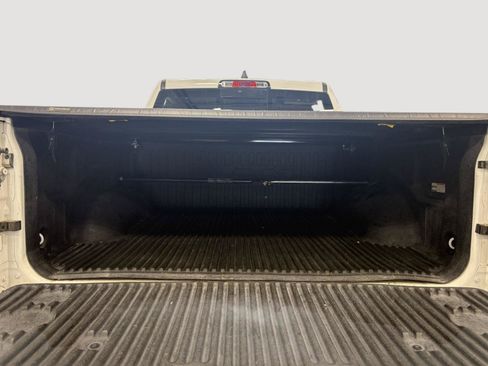 Used 2020 RAM 1500 Big Horn AWD/4WD image 18