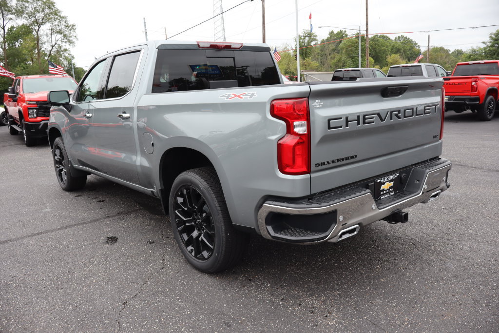 New 2026 Chevrolet Silverado 1500 LTZ w/ LTZ Premium Package AWD/4WD image 3