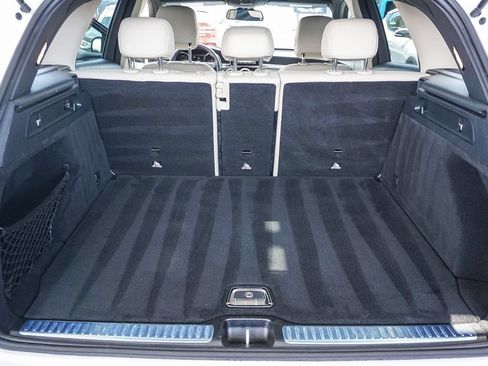 Used 2018 Mercedes-Benz GLC 300 4MATIC image 22