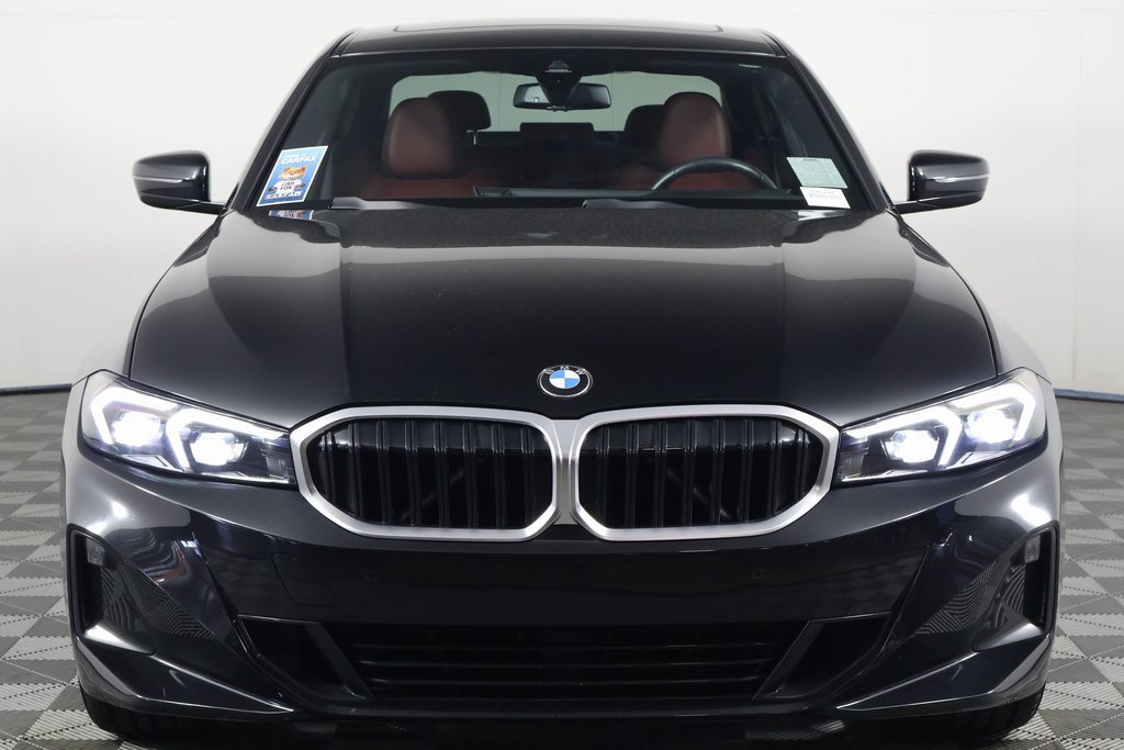 Used 2023 BMW 330i Sedan w/ Driving Assistance Package RWD image 2