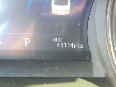 Used 2021 Toyota Camry XSE image 8