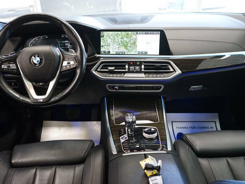 Used 2021 BMW X5 xDrive40i w/ Executive Package AWD/4WD image 47