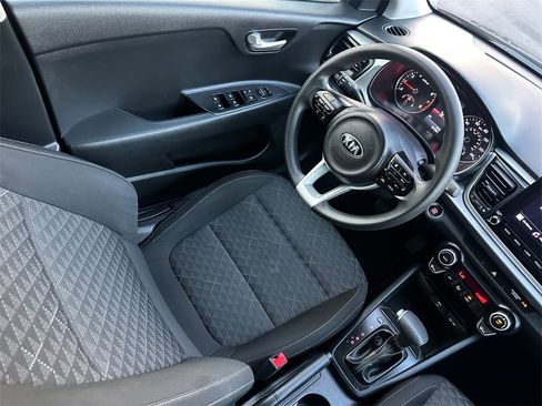Used 2021 Kia Rio S w/ Technology Package image 25
