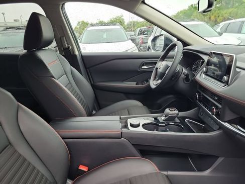 New 2026 Nissan Rogue SV w/ Rock Creek Premium Package AWD/4WD image 33