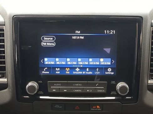 Used 2024 Nissan Frontier SV RWD image 20