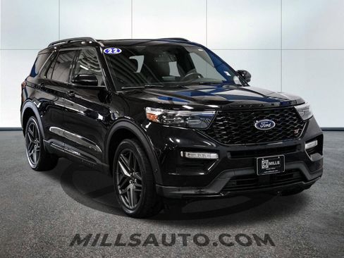 Certified 2022 Ford Explorer ST w/ ST Street Pack AWD/4WD image 11