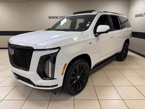 Used 2025 Cadillac Escalade Sport w/ Touring Package image 3