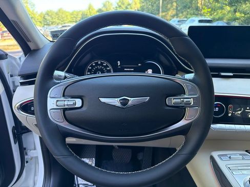 Used 2024 Genesis GV70 2.5T w/ Advanced Package AWD/4WD image 21