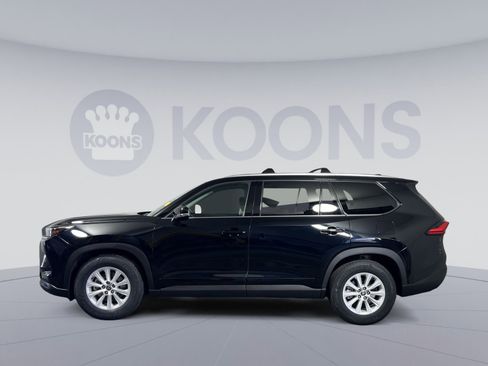 Used 2024 Toyota Grand Highlander AWD image 7
