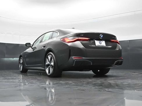 New 2026 BMW i4 eDrive40 w/ Premium Package RWD image 30