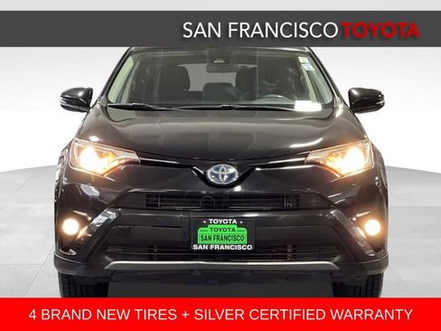 Certified 2017 Toyota RAV4 XLE w/ Convenience Package image 8