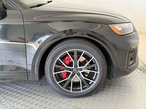 Used 2023 Audi SQ5 Premium Plus w/ Premium Plus Package AWD/4WD image 12
