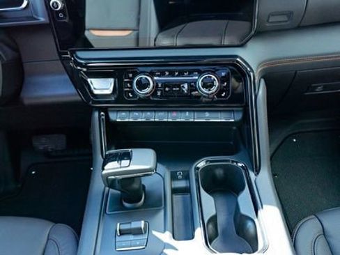 New 2026 GMC Sierra 1500 AT4 w/ Technology Package image 30