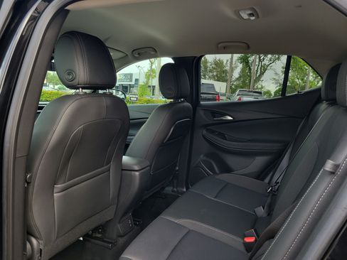 Used 2023 Buick Encore GX Preferred FWD image 12
