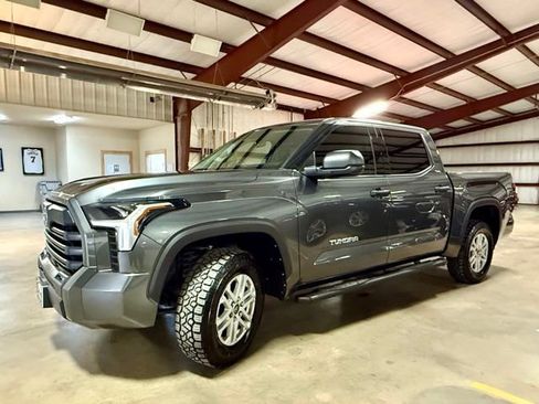 Used 2023 Toyota Tundra SR5 AWD/4WD image 3