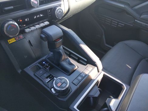 New 2026 Toyota 4Runner TRD Off-Road Premium image 29