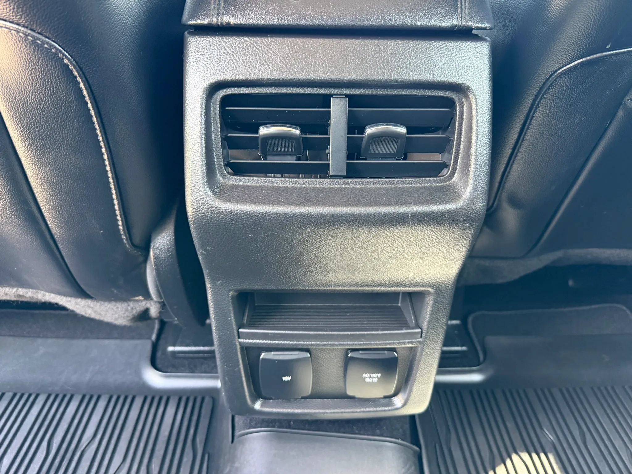 Used 2019 Ford Edge SEL w/ Equipment Group 201A AWD/4WD image 31