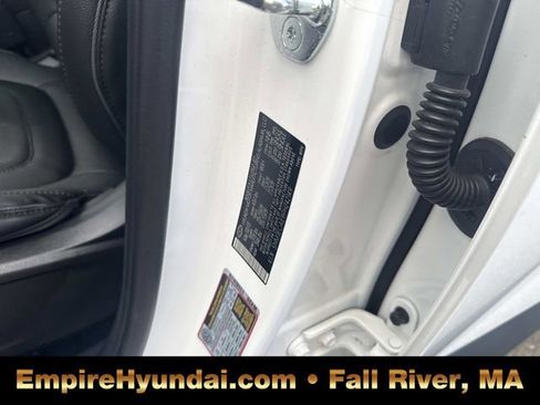 Certified 2023 Hyundai Tucson Limited AWD/4WD image 20
