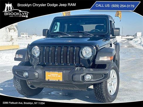 Certified 2022 Jeep Wrangler Unlimited Sport AWD/4WD image 1