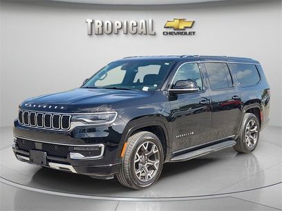 Used 2023 Jeep Wagoneer L Series III w/ Preferred Equipment Group
