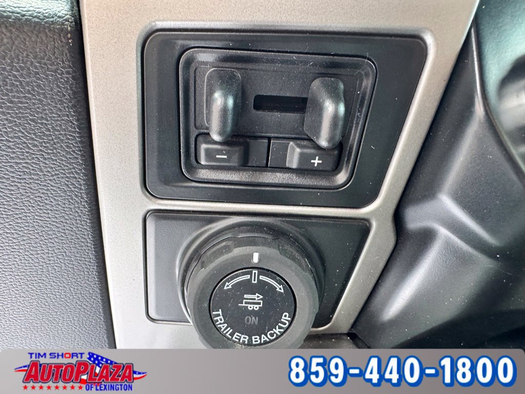 Used 2022 Ford F250 Lariat w/ Lariat Ultimate Package AWD/4WD image 36