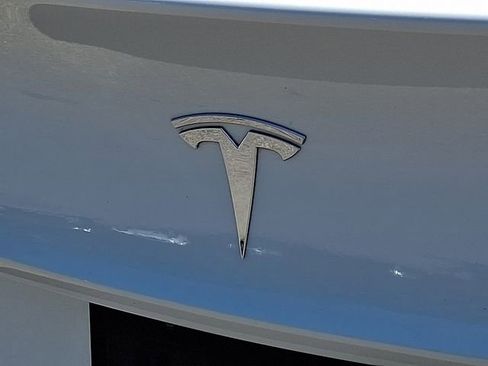 Used 2021 Tesla Model 3 Standard Range Plus RWD image 33