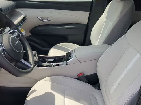 New 2026 Hyundai Tucson SEL FWD image 17