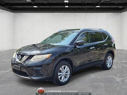 Used 2016 Nissan Rogue SV