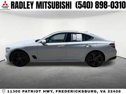 Used 2023 Genesis G70 2.0T w/ Sport Prestige Package RWD image 15