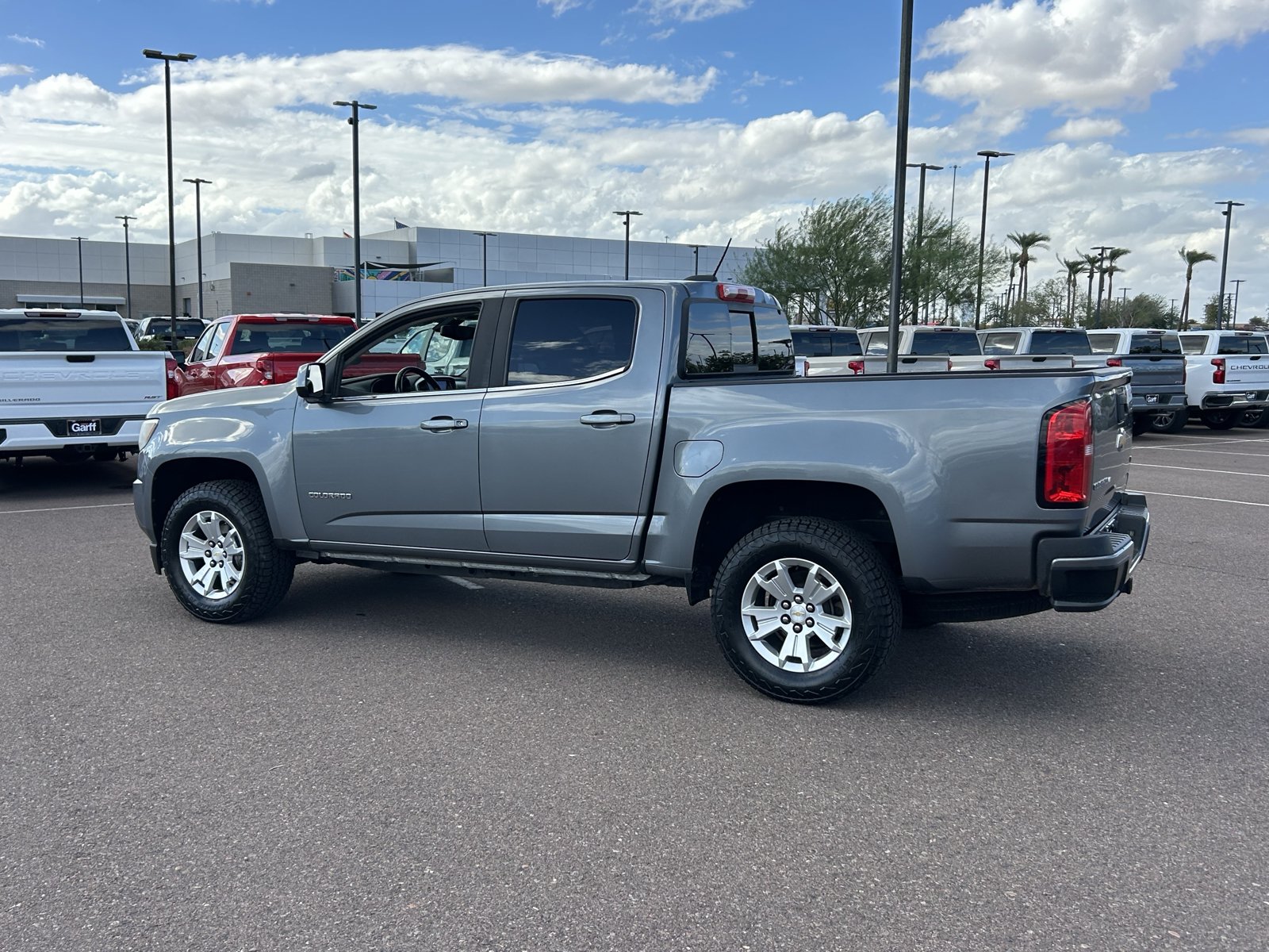 Used 2019 Chevrolet Colorado LT w/ LT Convenience Package RWD image 3