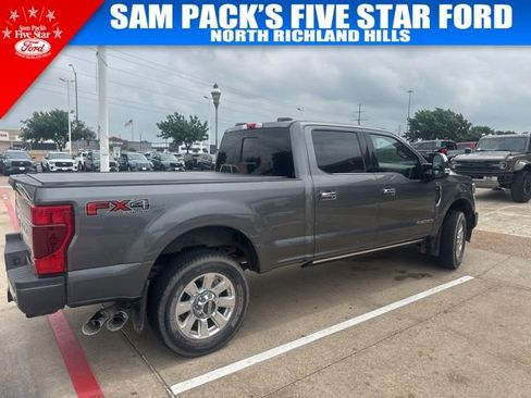 Used 2022 Ford F250 Platinum AWD/4WD image 4