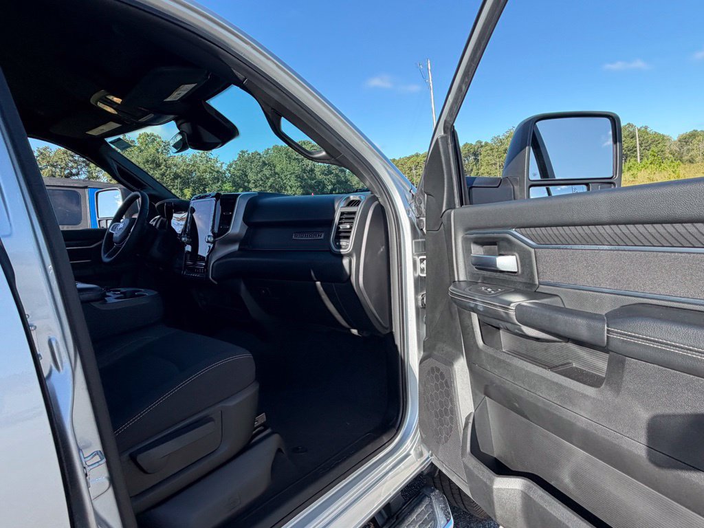 Used 2026 RAM 2500 Big Horn AWD/4WD image 35