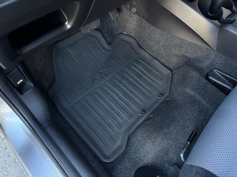 Used 2008 Honda Fit image 12