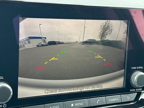 New 2025 Nissan Pathfinder SV image 20