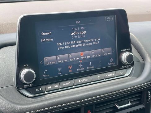 Certified 2023 Nissan Rogue S AWD/4WD image 16