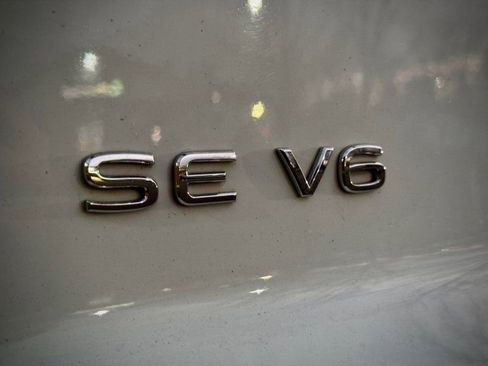 Used 2022 Volkswagen Atlas Cross Sport SE image 10