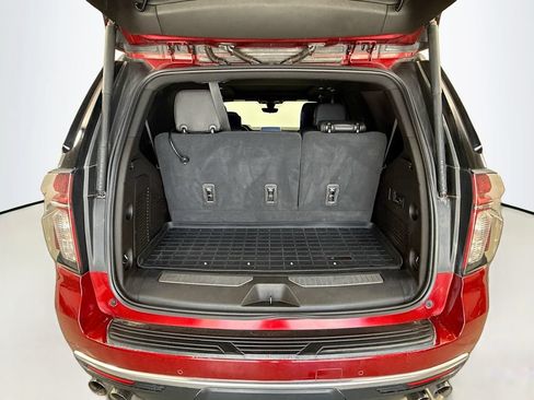 Used 2021 Chevrolet Tahoe High Country w/ Premium Package AWD/4WD image 29