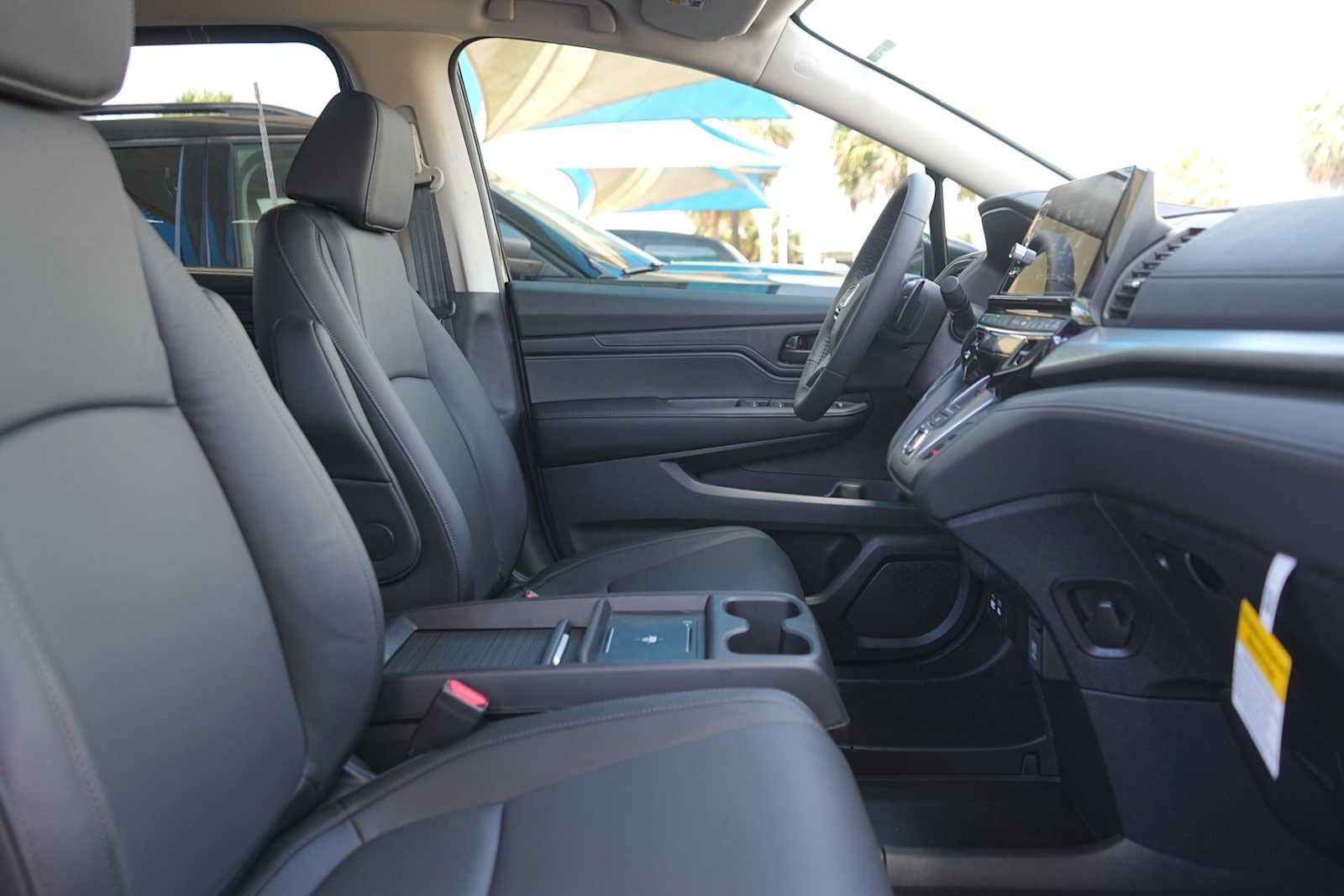 New 2027 Honda Odyssey EX-L image 14