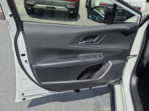 New 2026 Toyota Prius Plug-In Hybrid FWD image 27